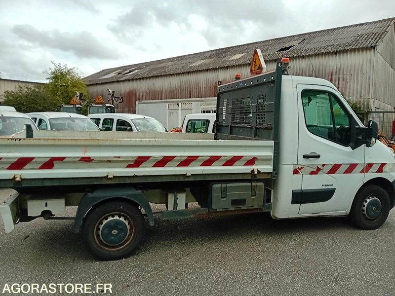 RENAULT MASTER BENNE - 2011 - 306848 kms - Бус самосвал: снимка 3 RENAULT MASTER BENNE - 2011 - 306848 kms - Бус самосвал: снимка 3