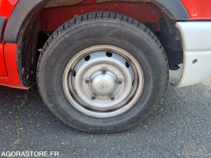 RENAULT MASTER L2H2 - CL 646 AB - 118636 Kms - Товарен бус: снимка 5 RENAULT MASTER L2H2 - CL 646 AB - 118636 Kms - Товарен бус: снимка 5