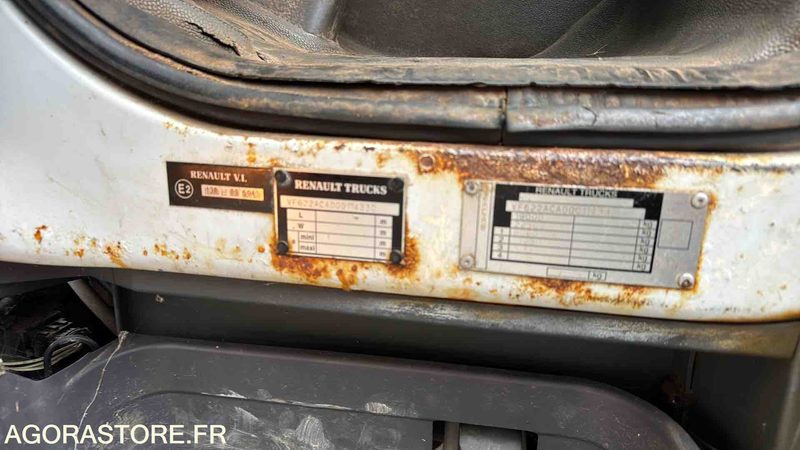 RENAULT PREMIUM - 2006 - 133601 KM - Бус самосвал: снимка 5 RENAULT PREMIUM - 2006 - 133601 KM - Бус самосвал: снимка 5