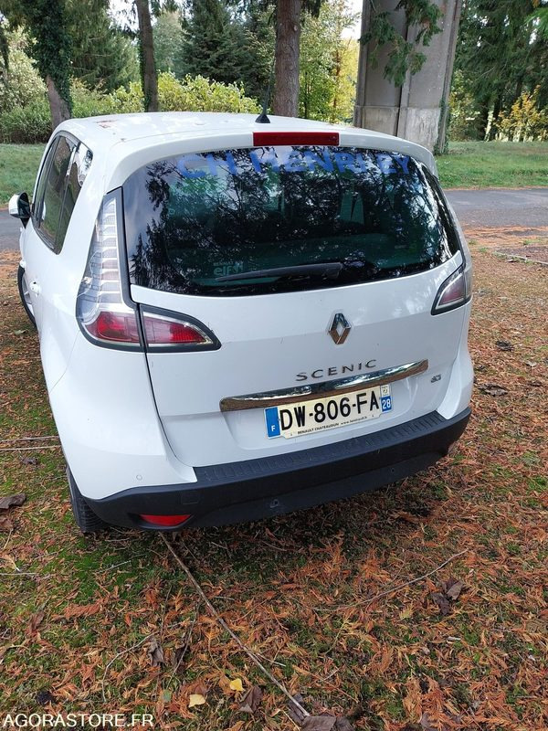 RENAULT SCENIC 2015 226431kms - Лек автомобил: снимка 4 RENAULT SCENIC 2015 226431kms - Лек автомобил: снимка 4