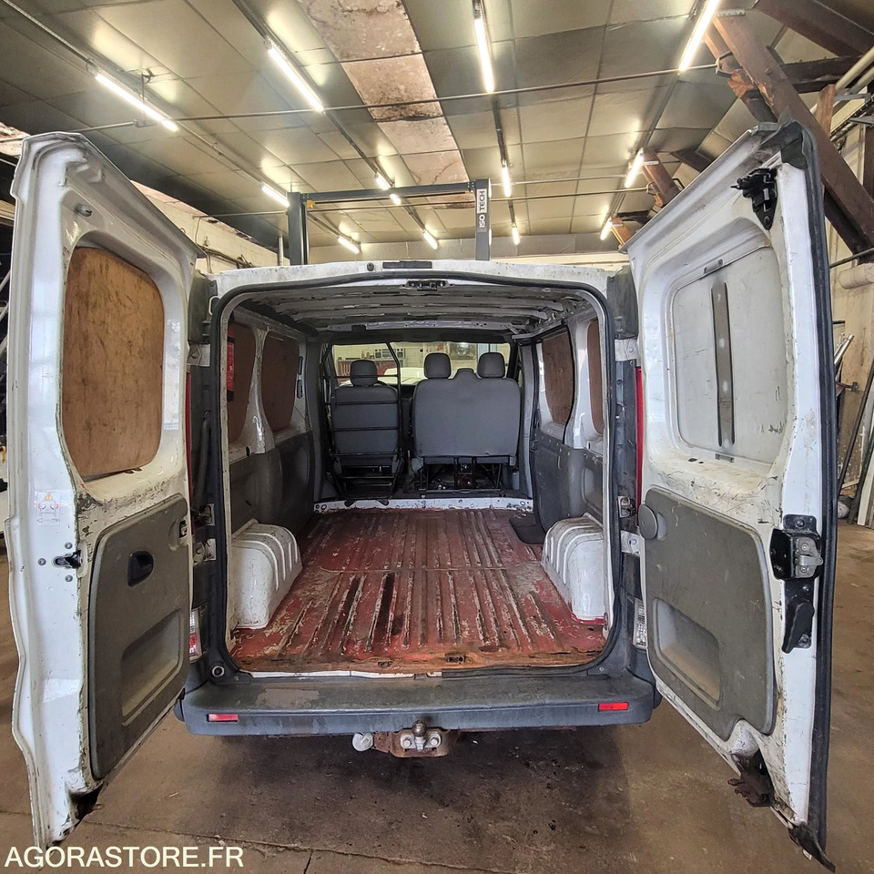RENAULT TRAFIC 163266 kms 2006 - Товарен бус: снимка 3 RENAULT TRAFIC 163266 kms 2006 - Товарен бус: снимка 3