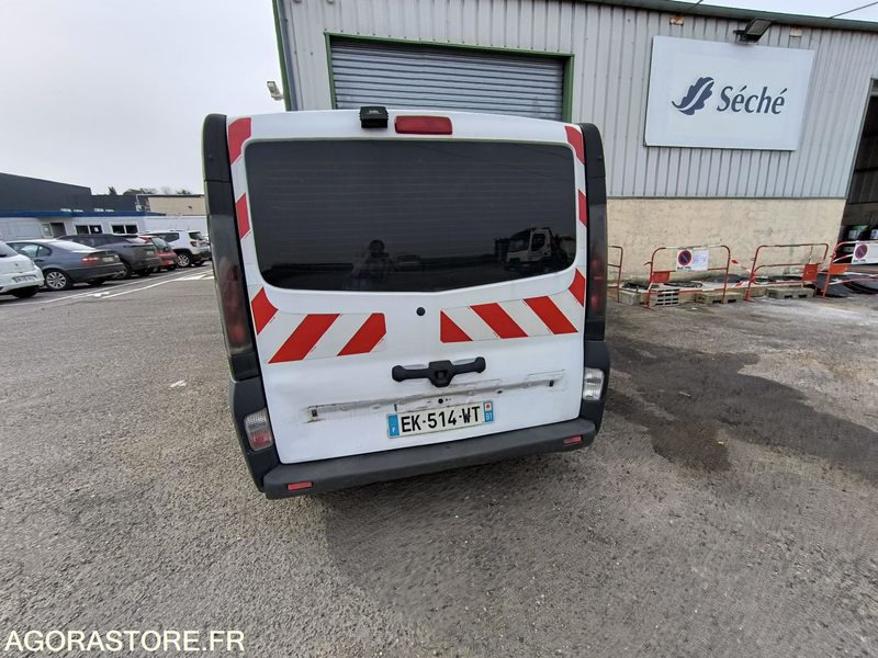 RENAULT TRAFIC - 283 019 KM - 2006 -EK-514-WT - Товарен бус: снимка 3 RENAULT TRAFIC - 283 019 KM - 2006 -EK-514-WT - Товарен бус: снимка 3