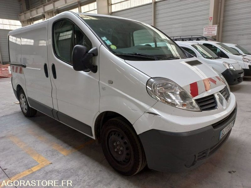 RENAULT TRAFIC BJ-113-ZT - Товарен бус: снимка 5 RENAULT TRAFIC BJ-113-ZT - Товарен бус: снимка 5