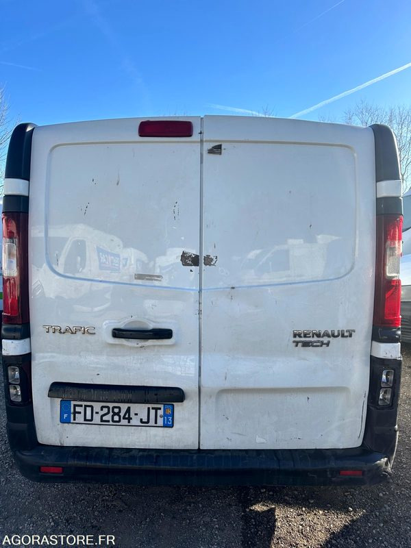 Товарен бус RENAULT - TRAFIC L2H1 - 2017 / 286000 KM: снимка 9