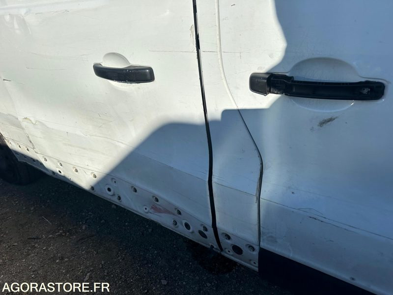 RENAULT - TRAFIC L2H1 - 2017 / 286000 KM - Товарен бус: снимка 5 RENAULT - TRAFIC L2H1 - 2017 / 286000 KM - Товарен бус: снимка 5