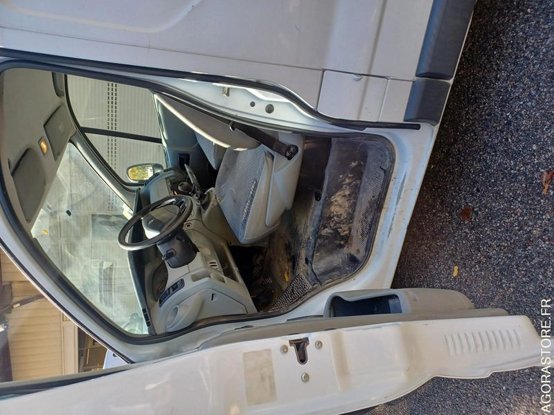 RENAULT TRAFIC / REF SCP : 818 - Товарен бус: снимка 3 RENAULT TRAFIC / REF SCP : 818 - Товарен бус: снимка 3