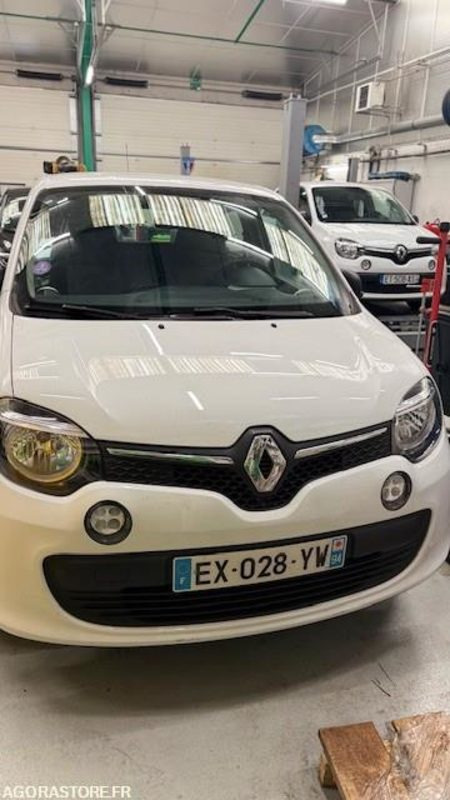 RENAULT TWINGO Essence - 54500km - 2018 - Лек автомобил: снимка 1 RENAULT TWINGO Essence - 54500km - 2018 - Лек автомобил: снимка 1