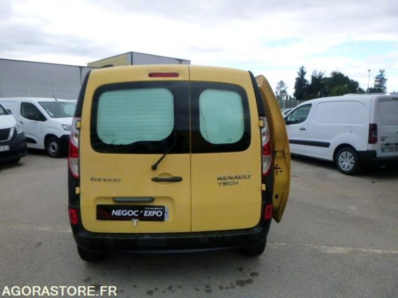 RENAULT kangoo - 2015 - 148166km - PRIX TTC - Малък ван: снимка 3 RENAULT kangoo - 2015 - 148166km - PRIX TTC - Малък ван: снимка 3