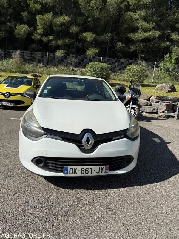 Renault - CLIO DCi75 - 2014 - 218797KMS - Малък ван: снимка 3 Renault - CLIO DCi75 - 2014 - 218797KMS - Малък ван: снимка 3