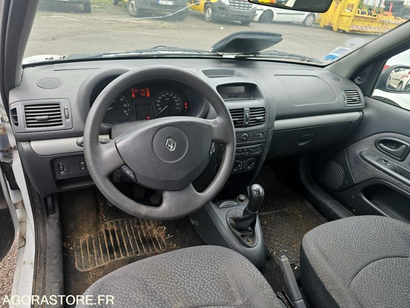 Renault Clio - 2007 - 301706km - 1920ZN76 - Лек автомобил: снимка 5 Renault Clio - 2007 - 301706km - 1920ZN76 - Лек автомобил: снимка 5