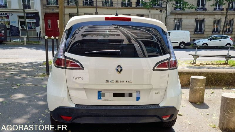 Renault Grand Scenic III Phase 2 1.5 dCi eco2 Rallongé - Лек автомобил: снимка 3 Renault Grand Scenic III Phase 2 1.5 dCi eco2 Rallongé - Лек автомобил: снимка 3