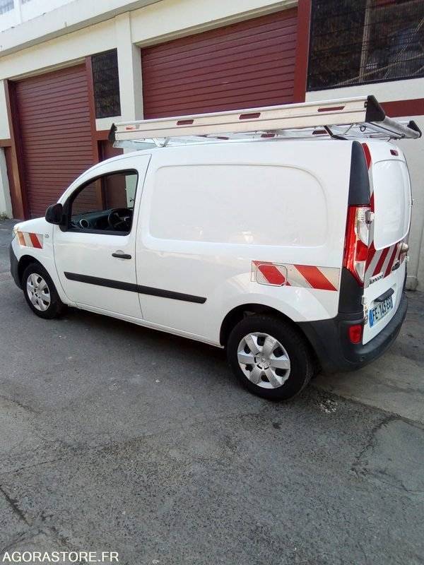 Renault Kangoo 1.5 dci 90 CV 159648 kms clim gps - Малък ван: снимка 2 Renault Kangoo 1.5 dci 90 CV 159648 kms clim gps - Малък ван: снимка 2