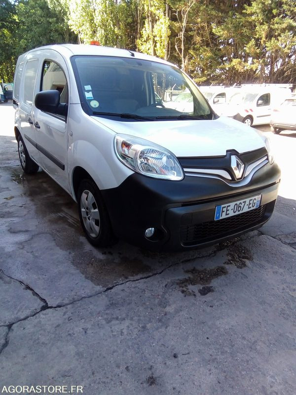 Renault Kangoo 1.5 dci 90 CV - 2019 - 167970 kms - Малък ван: снимка 1 Renault Kangoo 1.5 dci 90 CV - 2019 - 167970 kms - Малък ван: снимка 1