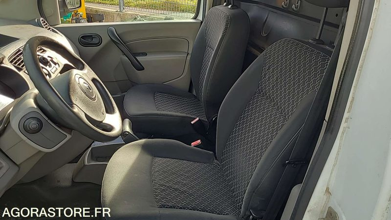 Малък ван Renault Kangoo - 2011 - 130342kms - BF372BJ: снимка 20 Малък ван Renault Kangoo - 2011 - 130342kms - BF372BJ: снимка 20