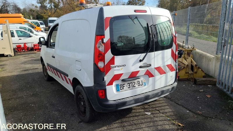 Малък ван Renault Kangoo - 2011 - 130342kms - BF372BJ: снимка 16 Малък ван Renault Kangoo - 2011 - 130342kms - BF372BJ: снимка 16