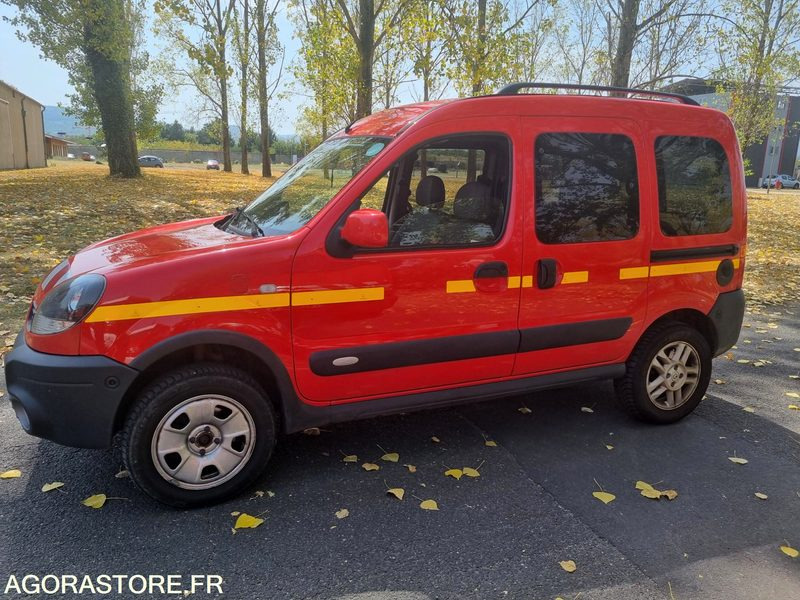 Renault Kangoo 4x4 - 9031 YE 63 - 2006 - Малък ван: снимка 2 Renault Kangoo 4x4 - 9031 YE 63 - 2006 - Малък ван: снимка 2
