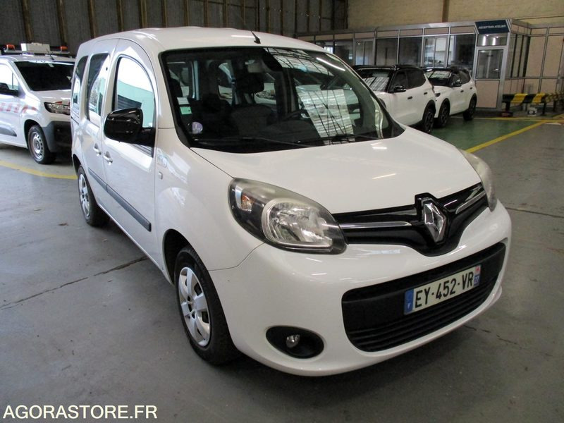 Renault Kangoo 5 places - 2018 - 89960 kms - Лек автомобил: снимка 1 Renault Kangoo 5 places - 2018 - 89960 kms - Лек автомобил: снимка 1