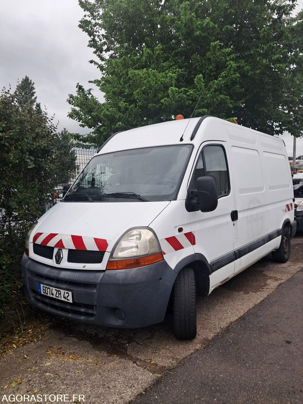 Renault MASTER 6074-ZR-42 - Малък ван: снимка 1 Renault MASTER 6074-ZR-42 - Малък ван: снимка 1