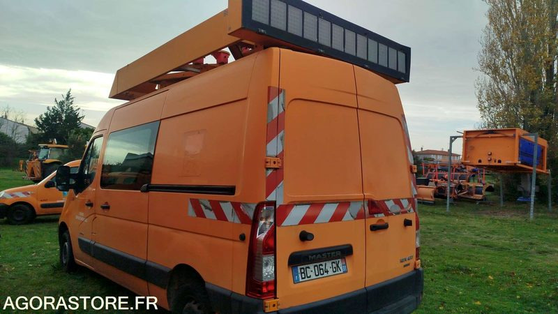 Renault Master 2.3 DCI - 2010 - 327332km - BC064GK - Товарен бус: снимка 4 Renault Master 2.3 DCI - 2010 - 327332km - BC064GK - Товарен бус: снимка 4