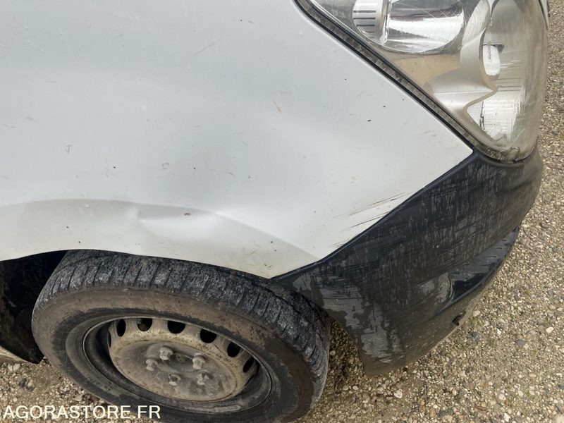 Товарен бус Renault Master - 2011 - 221285 - BP976HX: снимка 18 Товарен бус Renault Master - 2011 - 221285 - BP976HX: снимка 18