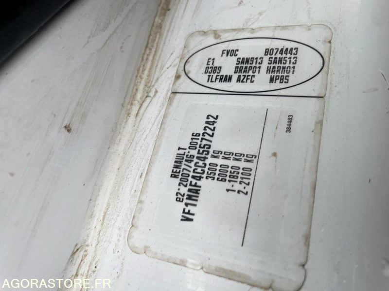 Товарен бус Renault Master - 2011 - 221285 - BP976HX: снимка 15 Товарен бус Renault Master - 2011 - 221285 - BP976HX: снимка 15