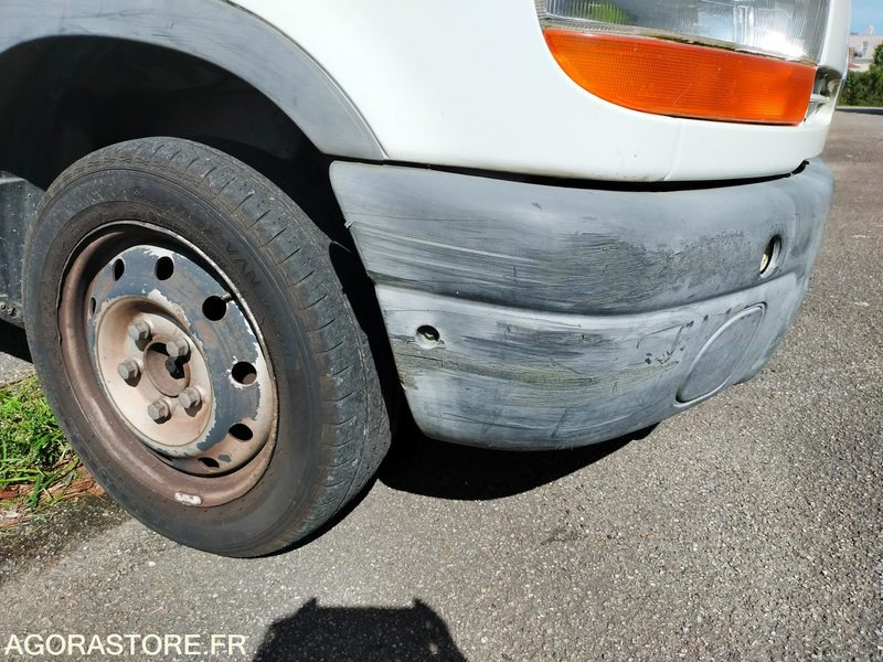 Товарен бус Renault Master DCI: снимка 19