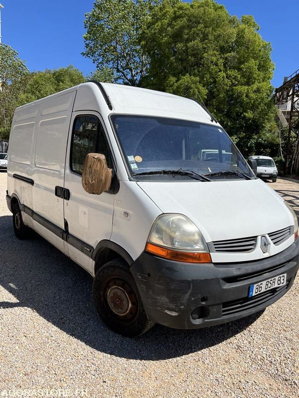 Renault Master - Товарен бус: снимка 3 Renault Master - Товарен бус: снимка 3