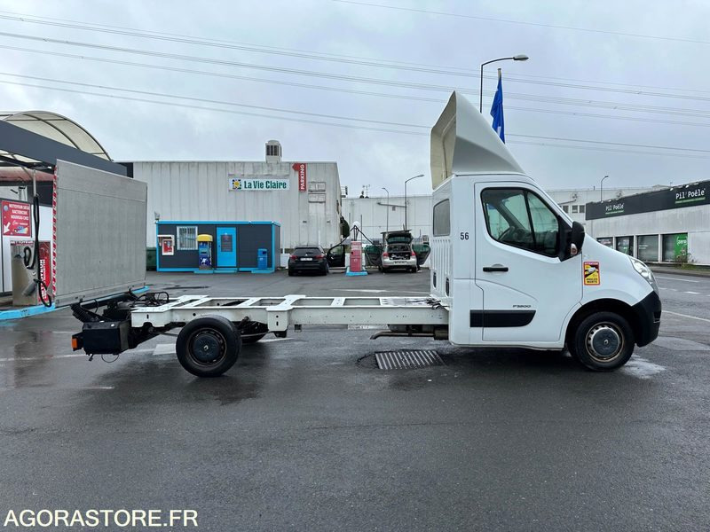 Renault Master III 2.3 DCI Plateau avec Hayon - Шаси кабина: снимка 5 Renault Master III 2.3 DCI Plateau avec Hayon - Шаси кабина: снимка 5