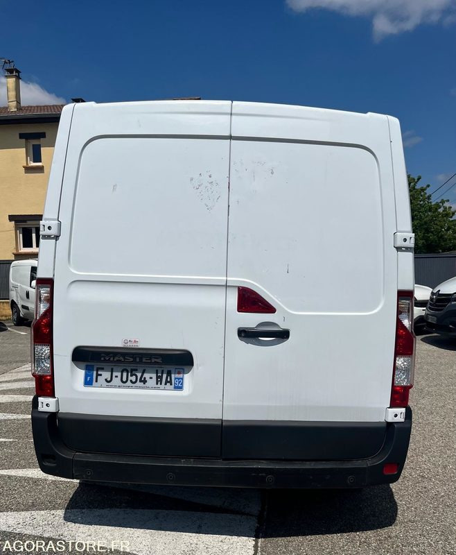 Renault Master L1H1 Grand Confort Blanc - 2019 - 148 030km - Малък ван: снимка 4 Renault Master L1H1 Grand Confort Blanc - 2019 - 148 030km - Малък ван: снимка 4