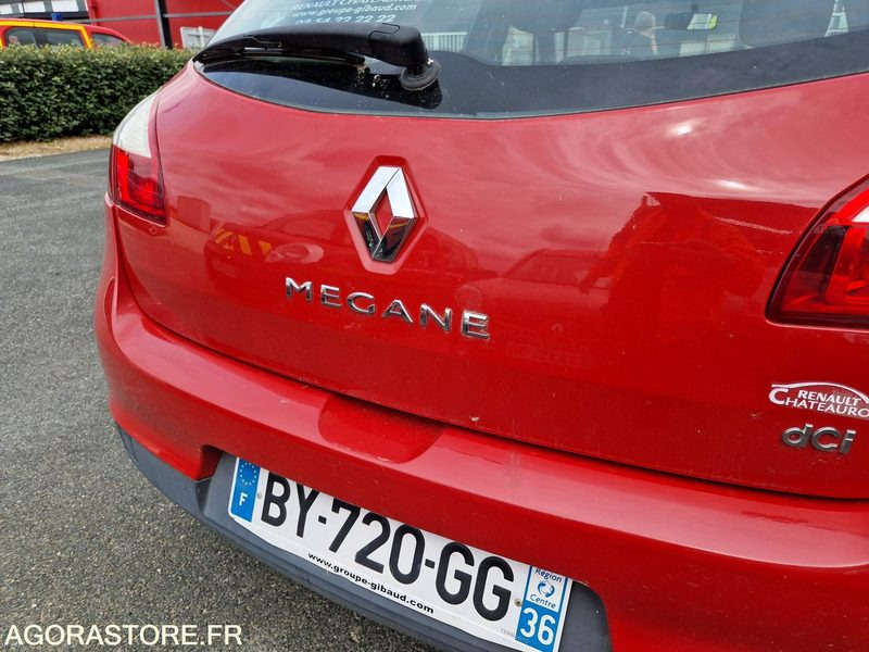 Renault Megane - BY720GG - Лек автомобил: снимка 5 Renault Megane - BY720GG - Лек автомобил: снимка 5