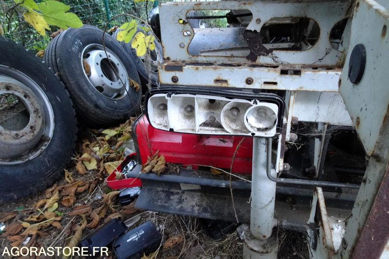 Renault Midlum 220 DXI - Боклукчийска кола: снимка 3 Renault Midlum 220 DXI - Боклукчийска кола: снимка 3