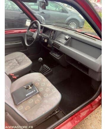 Renault R5 - Хечбек: снимка 5 Renault R5 - Хечбек: снимка 5