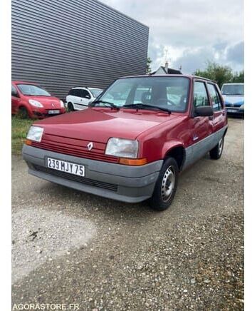 Renault R5 - Хечбек: снимка 2 Renault R5 - Хечбек: снимка 2