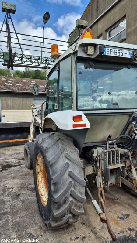 Renault T3541PB - 1999 - - Трактор: снимка 3 Renault T3541PB - 1999 - - Трактор: снимка 3