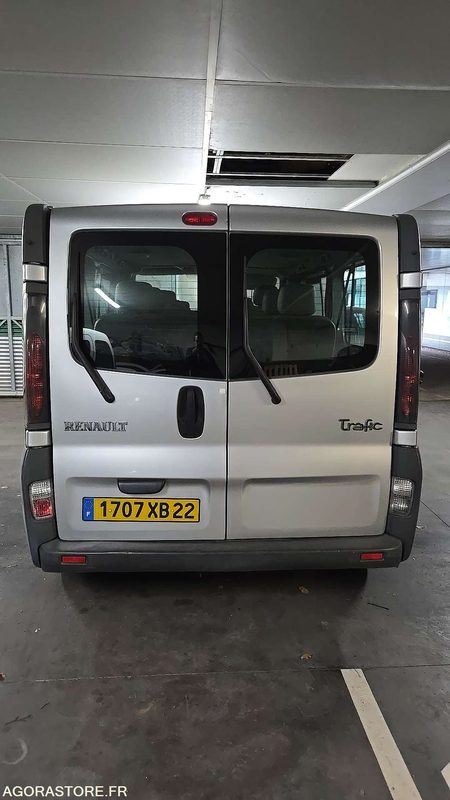 Renault Trafic - 2004 - 257907kms - 1707-XB-22 - Микробус, Пътнически бус: снимка 2 Renault Trafic - 2004 - 257907kms - 1707-XB-22 - Микробус, Пътнически бус: снимка 2