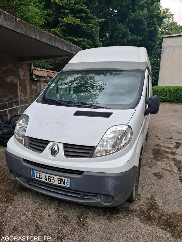 Renault Trafic 2012 - 30140 KMS vente professionnel et particulier - Товарен бус: снимка 1 Renault Trafic 2012 - 30140 KMS vente professionnel et particulier - Товарен бус: снимка 1