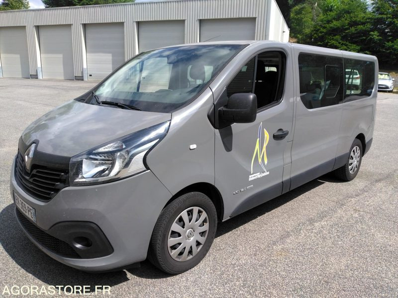 Renault Trafic 2017 114300 kms - Микробус, Пътнически бус: снимка 1 Renault Trafic 2017 114300 kms - Микробус, Пътнически бус: снимка 1