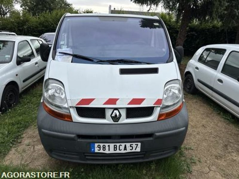 Renault Trafic - 981BCA57 - Товарен бус: снимка 1 Renault Trafic - 981BCA57 - Товарен бус: снимка 1