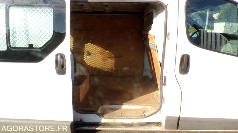 Renault Trafic AD-751-WW (BE) - Товарен бус: снимка 5 Renault Trafic AD-751-WW (BE) - Товарен бус: снимка 5