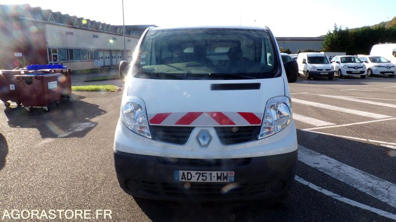 Renault Trafic AD-751-WW (BE) - Товарен бус: снимка 2 Renault Trafic AD-751-WW (BE) - Товарен бус: снимка 2