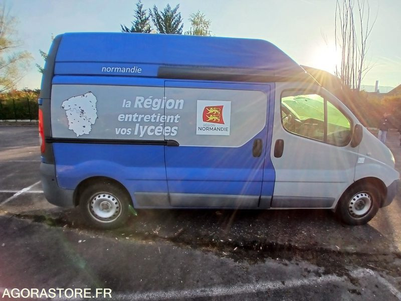 Renault Trafic – Diesel – 2010- 76 566 km - Товарен бус: снимка 3 Renault Trafic – Diesel – 2010- 76 566 km - Товарен бус: снимка 3