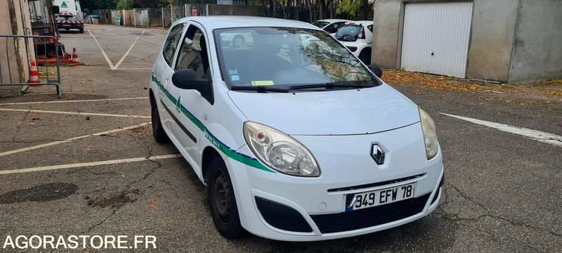 Renault Twingo 1.2l 16v - Лек автомобил: снимка 2 Renault Twingo 1.2l 16v - Лек автомобил: снимка 2