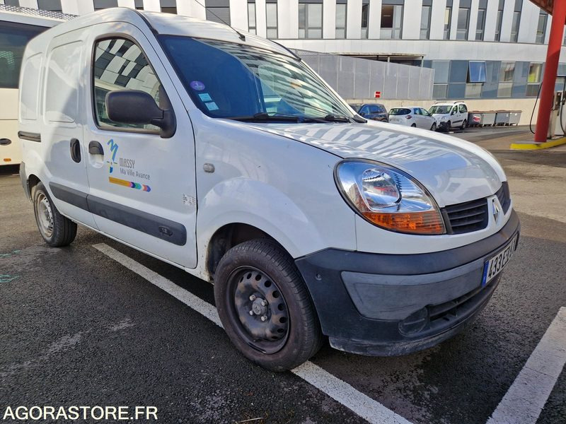 Renault kangoo - 2006 - 135075 - 433EEL91 - Малък ван: снимка 1 Renault kangoo - 2006 - 135075 - 433EEL91 - Малък ван: снимка 1