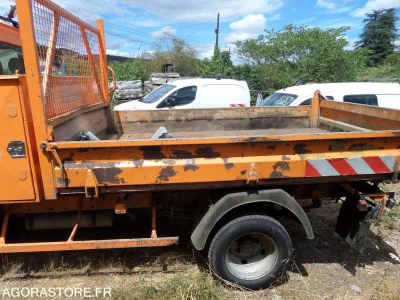 Renault mascott tribenne 5T- 310000km - 2001 (BY-529-FQ) - Бус самосвал: снимка 3 Renault mascott tribenne 5T- 310000km - 2001 (BY-529-FQ) - Бус самосвал: снимка 3