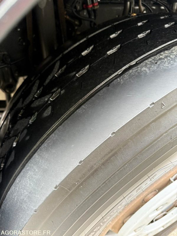 Renault porteur C460 Ampliroll Grue 6x2 remorquant - Мултилифт с кука камион: снимка 4 Renault porteur C460 Ampliroll Grue 6x2 remorquant - Мултилифт с кука камион: снимка 4