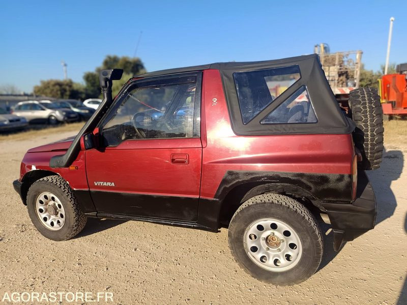 SUZUKI VITARA JLX ESSENCE - 1993 - 95350KMS - Джип: снимка 5 SUZUKI VITARA JLX ESSENCE - 1993 - 95350KMS - Джип: снимка 5