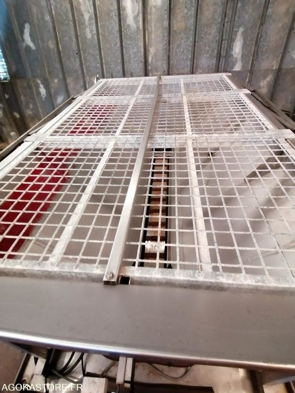 Saleuse benne poids lourd 19T - Машина за разпръскване на сол/ Пясък: снимка 4 Saleuse benne poids lourd 19T - Машина за разпръскване на сол/ Пясък: снимка 4