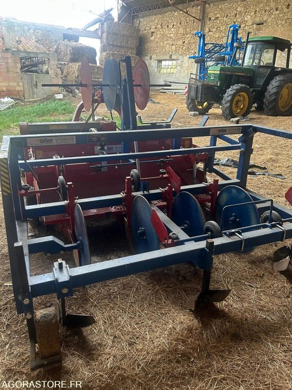 Enfouisseuse/butteuse massano type rotostone RSC185 GCB DID - Селскостопанска техника: снимка 3 Enfouisseuse/butteuse massano type rotostone RSC185 GCB DID - Селскостопанска техника: снимка 3