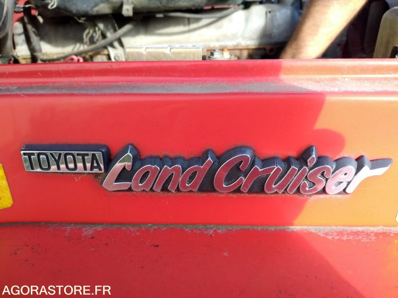 TOYOTA LAND CRUISER - 1982 /41520 kms / 4059QR73 - Джип: снимка 5 TOYOTA LAND CRUISER - 1982 /41520 kms / 4059QR73 - Джип: снимка 5