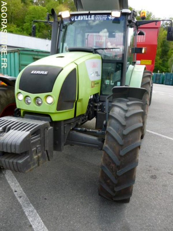 TRACTEUR AGRICOLE RENAULT CLASS CELTIS 456 PLUS RX - Трактор: снимка 4 TRACTEUR AGRICOLE RENAULT CLASS CELTIS 456 PLUS RX - Трактор: снимка 4